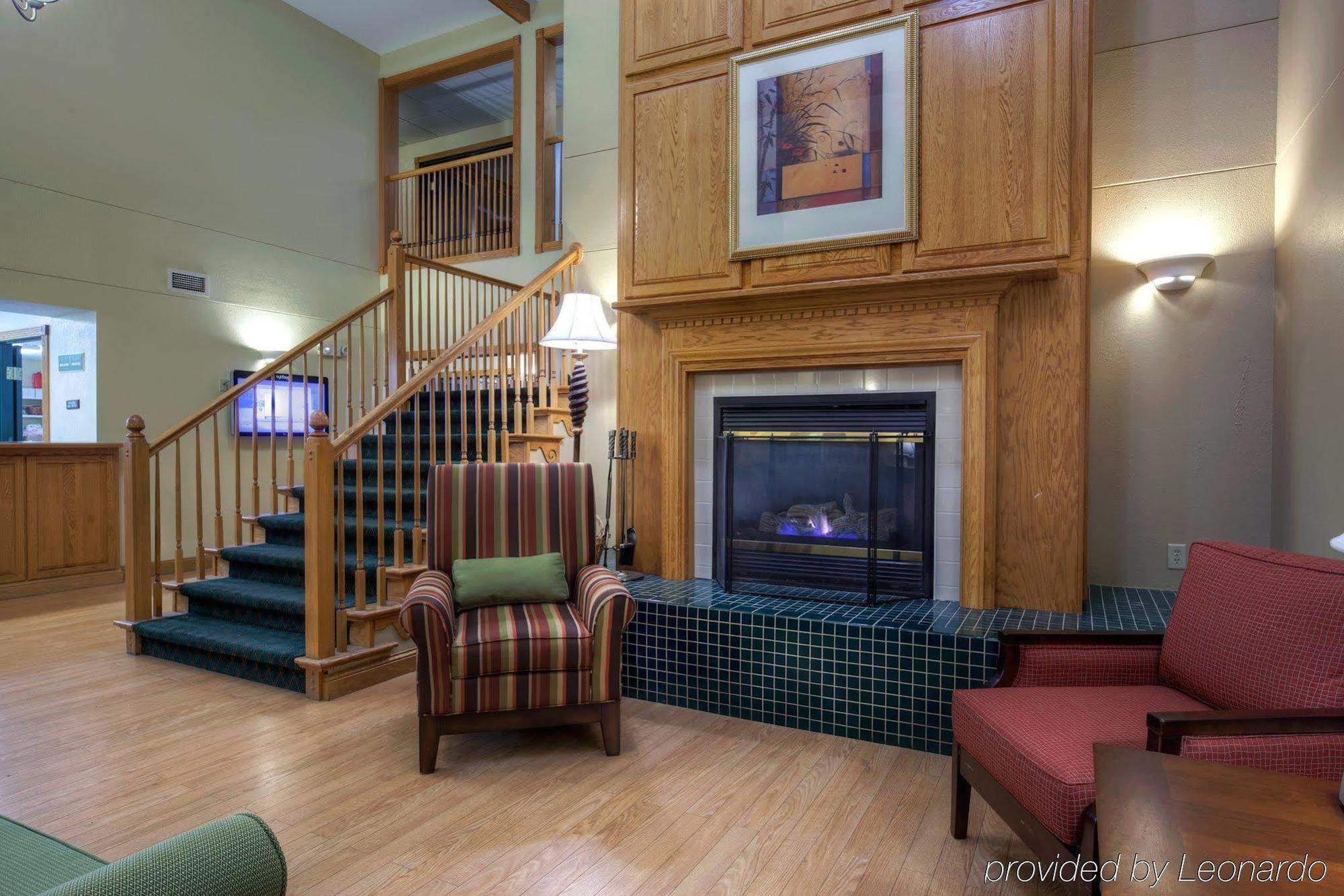 Hotel Country & By Radisson, Mason City, Ia Mason City